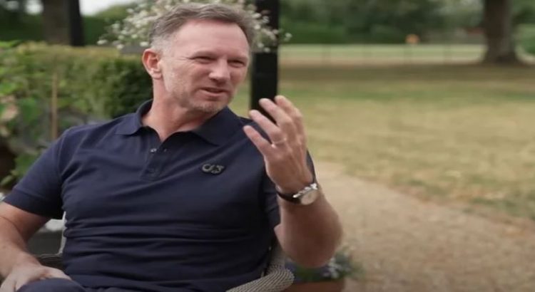 Christian Horner alaba a “Checo” Pérez