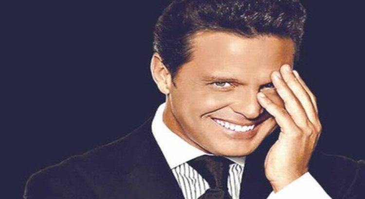 Inicia su gira 2023 Luis Miguel en Argentina