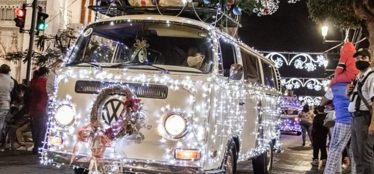 Anuncian desfile navideño de luces de autos Volkswagen