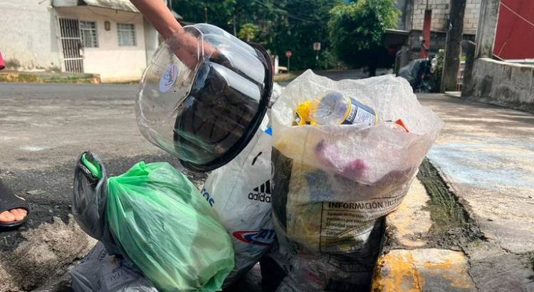 Recolecta más de 300 toneladas de basura