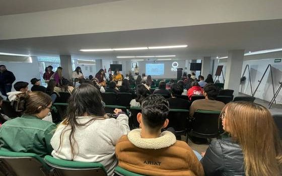 Celebran el Primer Encuentro de Científicas en la Ciencia