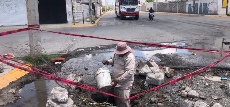 Las fugas de agua son un grave problema en Lerdo