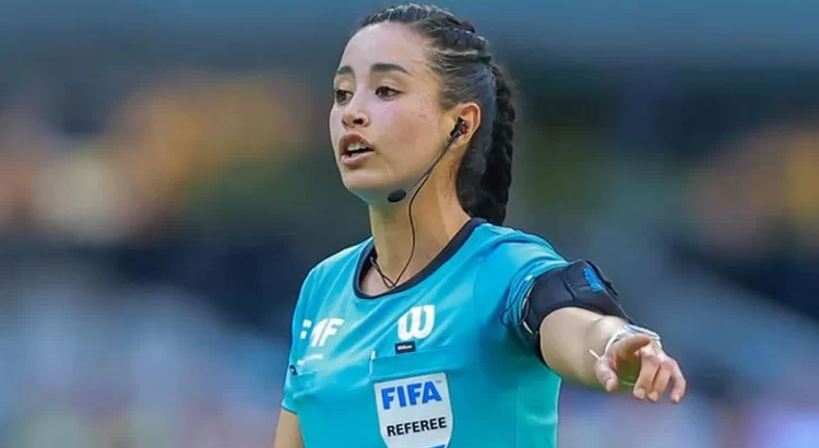 La árbitra Katia Itzel García pitará el Pachuca vs Gallos en Liga MX