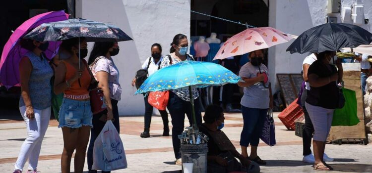 Recomiendan evitar golpes de calor