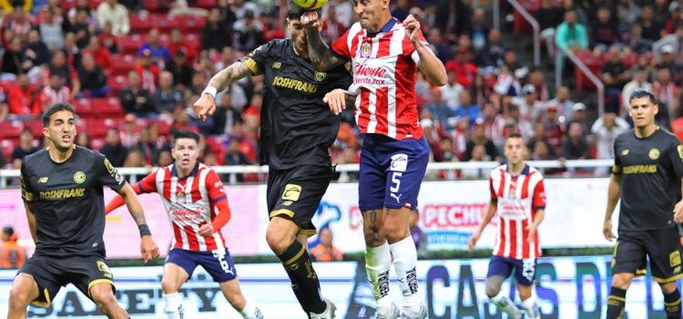 América y Chivas entran en acción