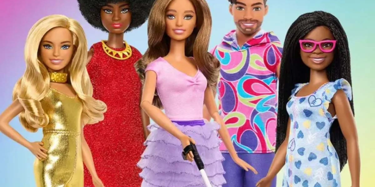 Barbie lanza muñeca ciega y afrodescendiente con síndrome de Down