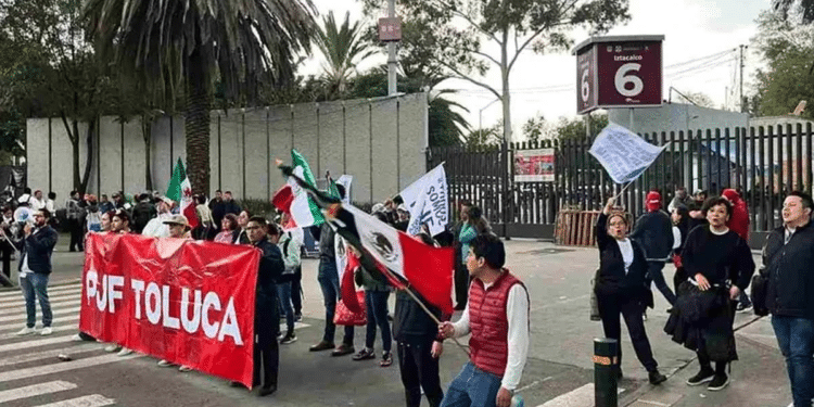 Jueza de distrito otorga tercera suspensión contra la reforma judicial de AMLO