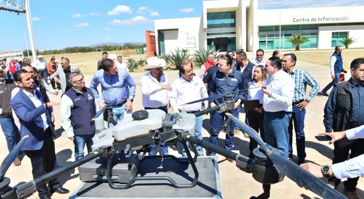 Inauguran espacios educativos