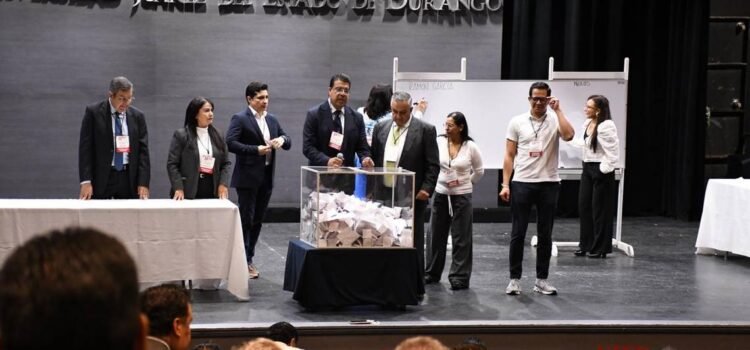 La UJED tiene nuevo rector