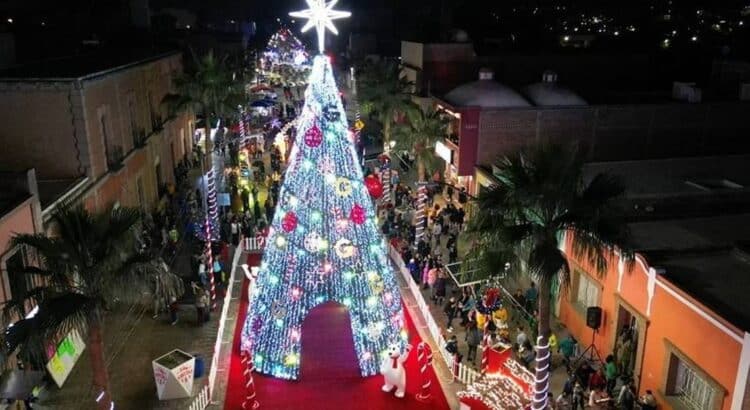 Alistan la inauguración del nacimiento monumental, la Villa Navideña