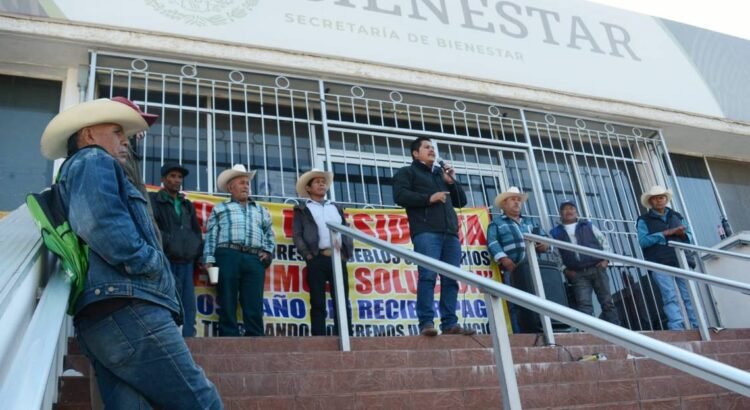 Protestan y bloquean las oficinas de Bienestar de Durango