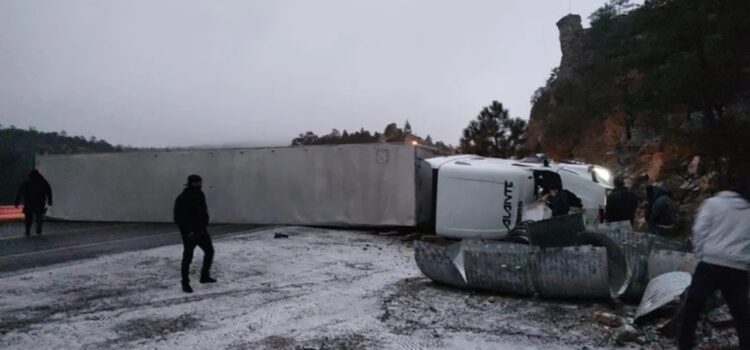 Se registran accidentes por cristalización de carreteras