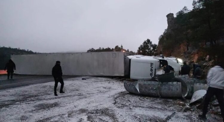 Se registran accidentes por cristalización de carreteras