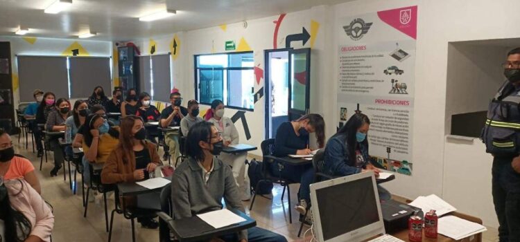 En marcha Primera Generación de Escuela de Manejo