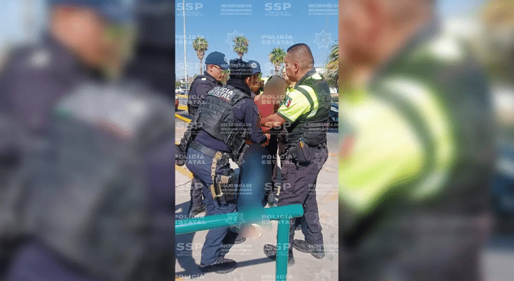 Autoridades evitan que mujer se autolesione