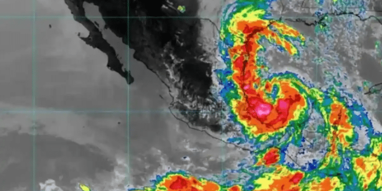 Advierte CONAGUA del riesgo de tres huracanes intensos en Yucatán para 2025