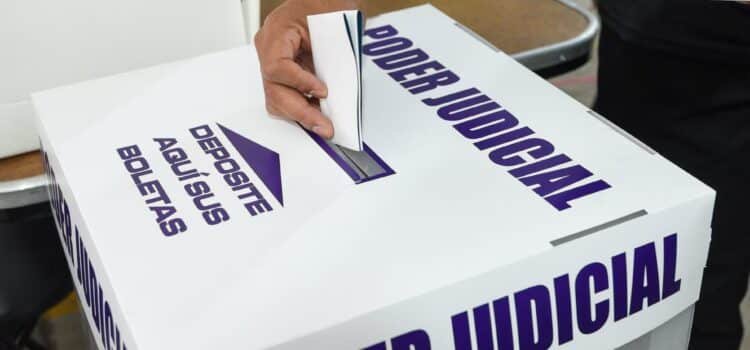 Entrega IEPC constancias a quienes ocuparán cargos en el Poder Judicial