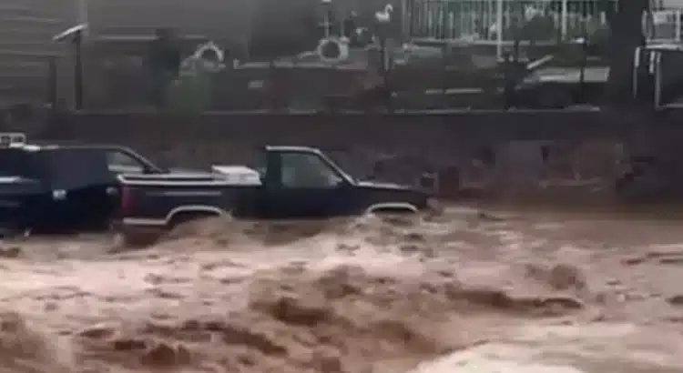 Comienza el rescate de autos por la tromba en Santa María del Oro
