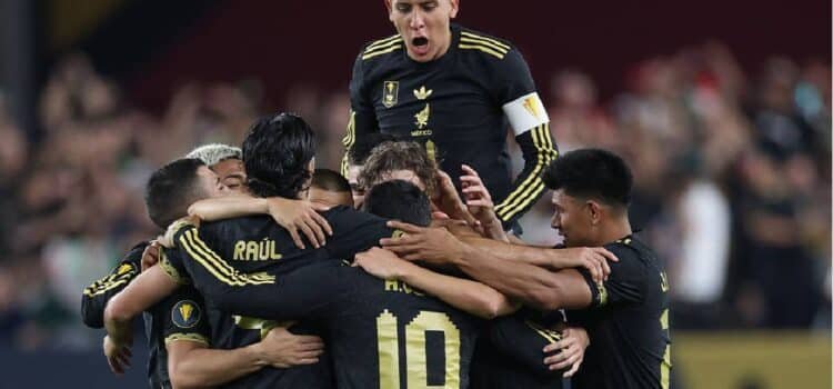 México avanza a semifinales; sigue sin convencer México avanza a semifinales; sigue sin convencer