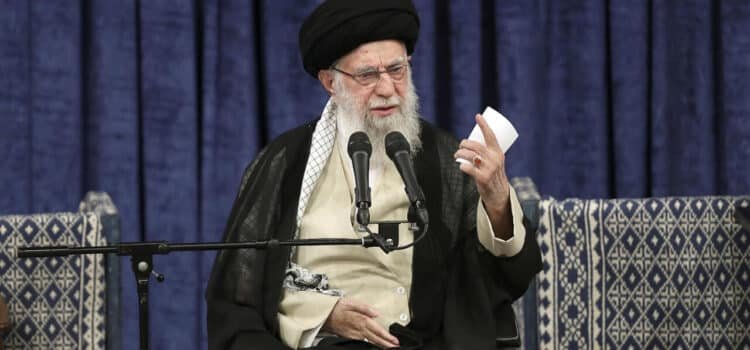 No habrá clemencia con Israel advierte el ayatolá Jamenei No habrá clemencia con Israel advierte el ayatolá Jamenei
