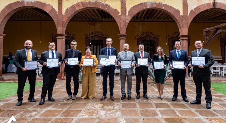 Canaco concreta convenio con empresarios italianos