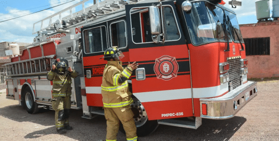 Capacitan a elementos de PC en emergencias del suicidio