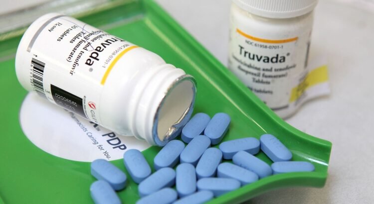 Problema de desabasto de medicamentos para VIH: IMSS e ISSSTE