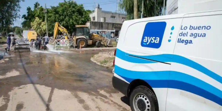 Inicia Argentina privatización de AySA, la empresa estatal de agua Inicia Argentina privatización de AySA, la empresa estatal de agua