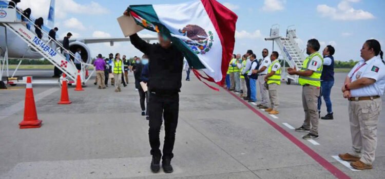 Repatrian a 16 duranguenses