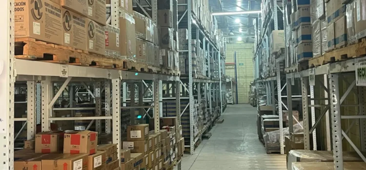 Garantiza Esteban Villegas abasto de medicamentos para Durango