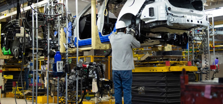 Aplicación de aranceles afectan al sector automotriz