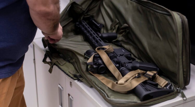 Rastrean armas en Durango compradas en EU y que utilizan para delitos en la ciudad