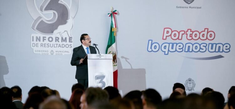 Bonifacio Herrera rinde su Tercer Informe de Gobierno