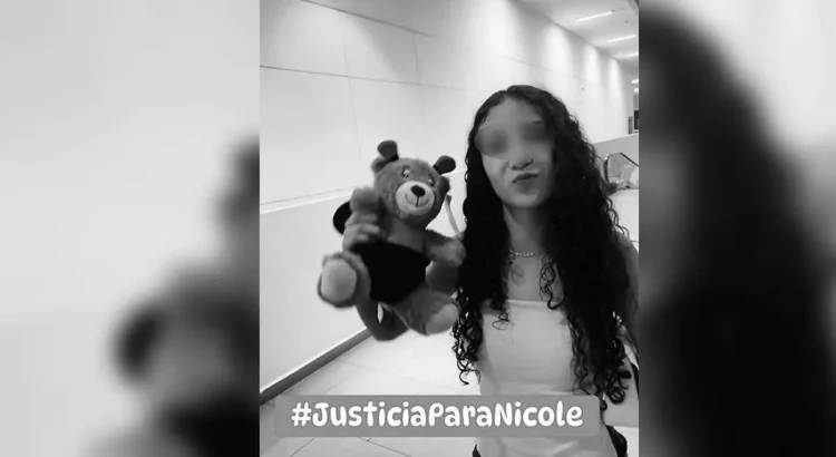 Exigen justicia por la muerte de Paloma Nicole, adolescente sometida a cirugía estética