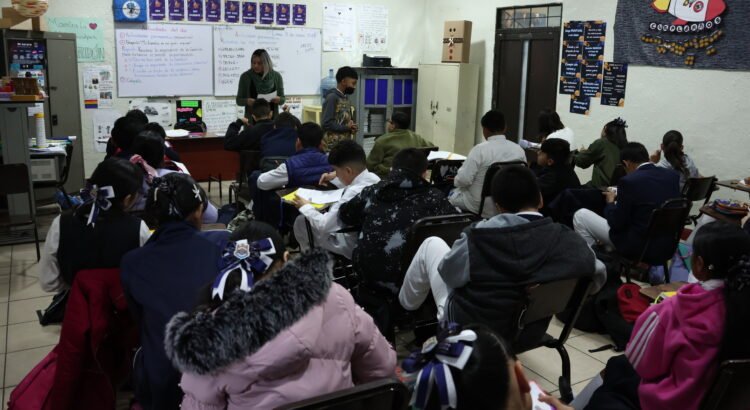 Regresan a clases más de 13 mil trabajadores de la educación para el ciclo escolar 2025-2026