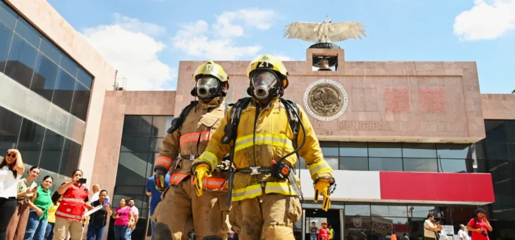 Gómez Palacio participa en simulacro nacional con evacuaciones rápidas Gómez Palacio participa en simulacro nacional con evacuaciones rápidas