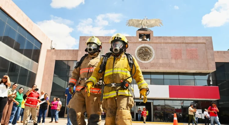 Gómez Palacio participa en simulacro nacional con evacuaciones rápidas