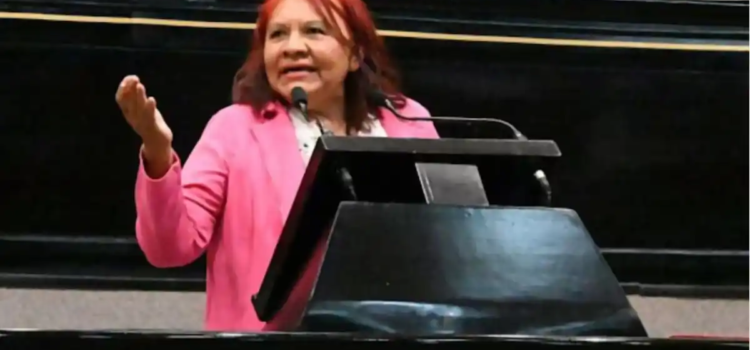 Asegura diputada que científicos veracruzanos construyeron nave para viajar a Marte