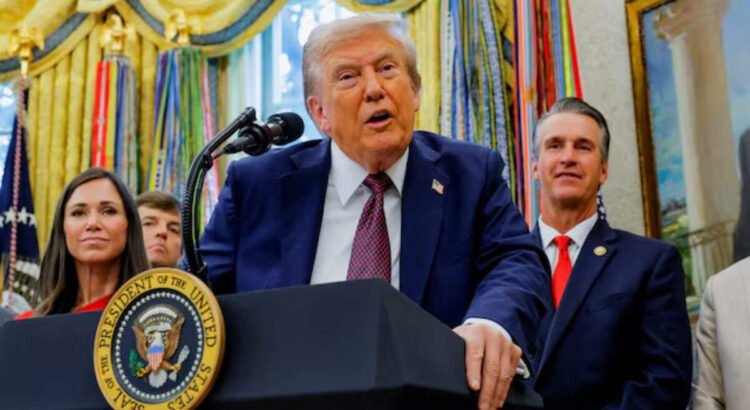 Exige Trump a la OTAN vetar el petróleo ruso