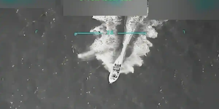 Confirma Trump ataque en el Caribe contra presunta narco embarcación