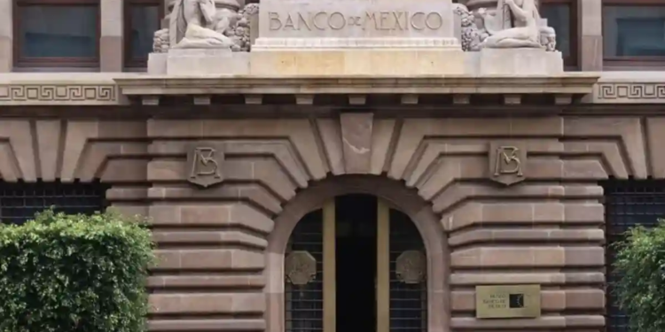 Recorta Banxico tasa de interés