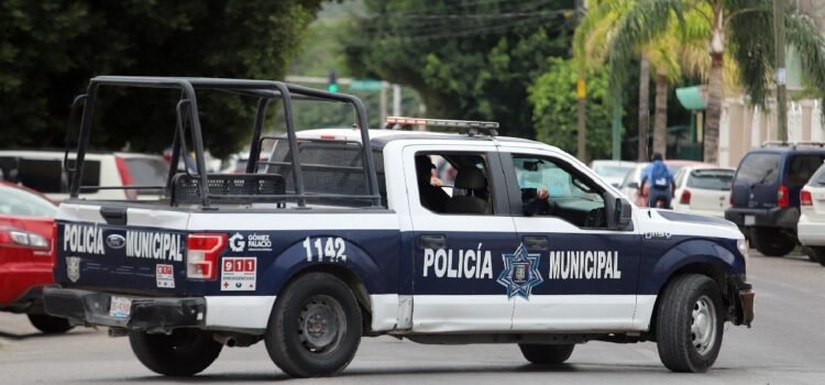 Detienen a tres presuntos responsables de disparar contra policías en Gómez Palacio