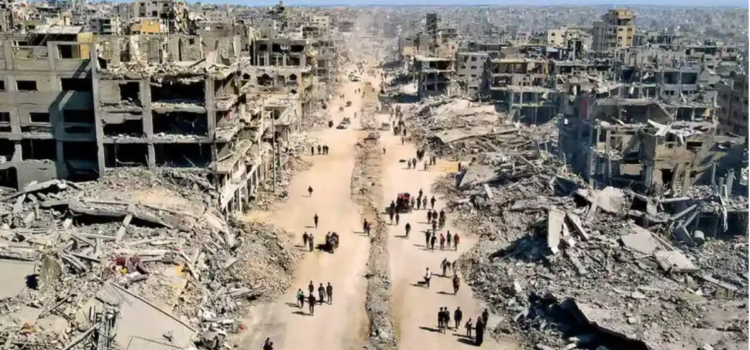 Miles de desplazados regresan a Gaza Miles de desplazados regresan a Gaza