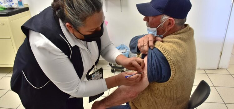 Durango supera las 11 mil dosis aplicadas en la campaña de vacunación contra COVID-19