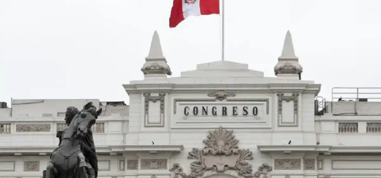 Declara el Congreso de Perú “persona non grata” a Claudia Sheinbaum