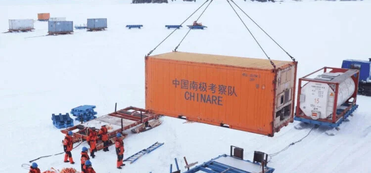 China parte hacia la Antártida en busca de pistas sobre el cambio climático