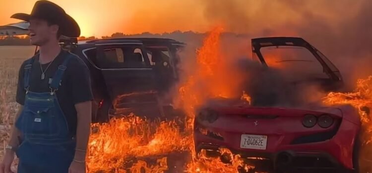 El creador de contenido que quemó un Ferrari para generar impacto digital enfrenta una posible pena de cárcel