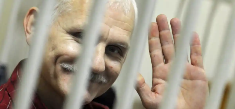 Libera Bielorrusia al nobel de la paz