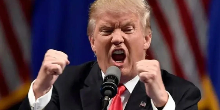 Asegura Trump que Estados Unidos realizó su primer ataque terrestre contra Venezuela Asegura Trump que Estados Unidos realizó su primer ataque terrestre contra Venezuela