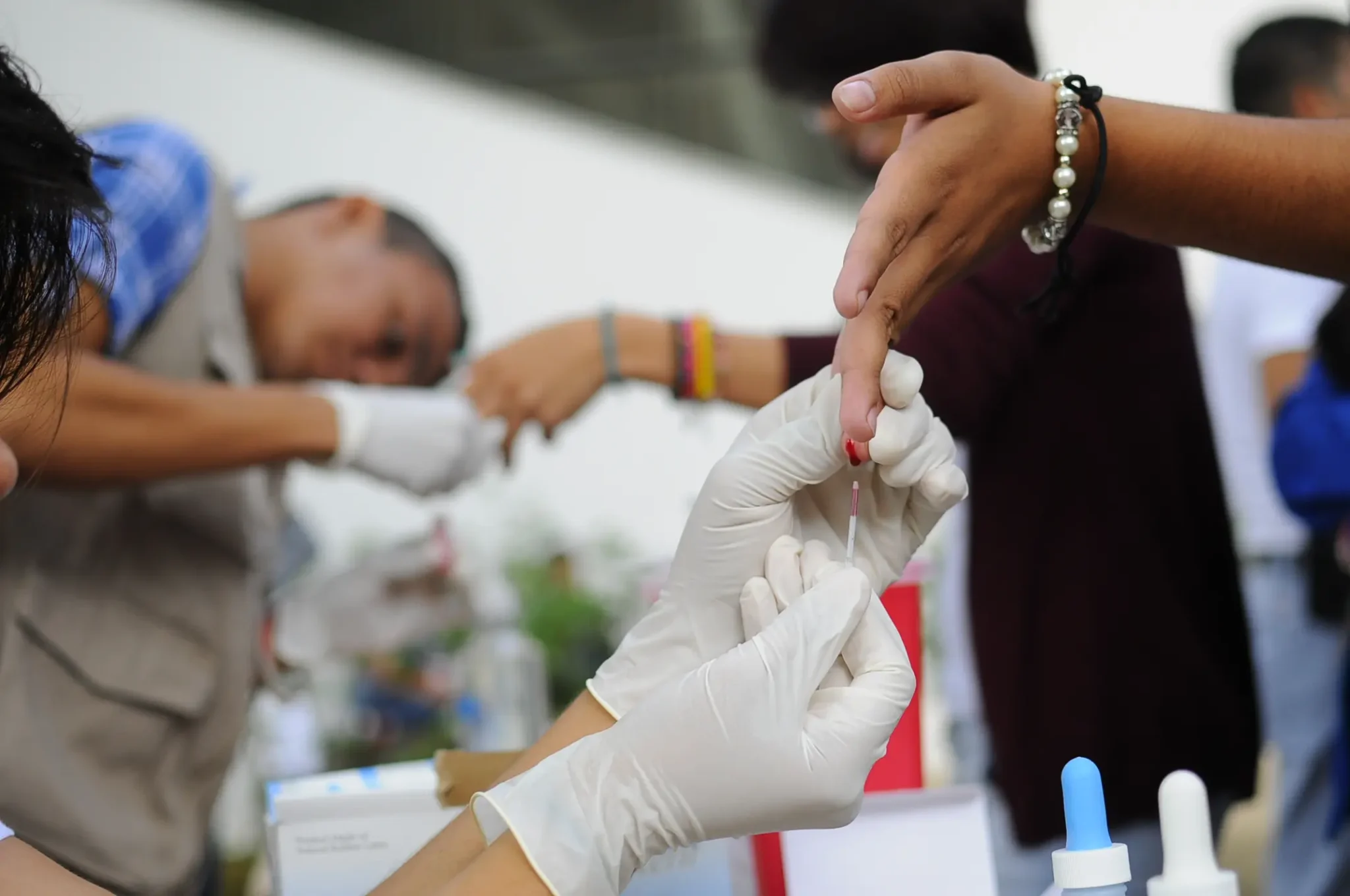 Atienden gratuitamente a 518 pacientes con VIH y ETS en Capasits Durango; alertan por retrasos en medicamentos